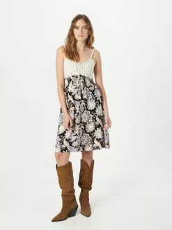 Hailys Sommerkleider Kleid Kana Frauen Schwarz -Günstiger Hailys-Shop 09034aa92c85b7aaf94a2dc3f5665429