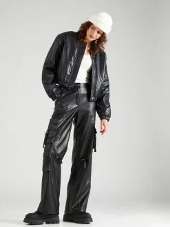 Hailys T-Shirts T-Shirt Gina Frauen Wollweiß -Günstiger Hailys-Shop 0a2d2ce3aa0541a39694c1dfab99deee