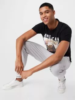 T-Shirts T-Shirt Männer Schwarz 9 T-Shirts T-Shirt Männer Schwarz -Günstiger Hailys-Shop 33f178b1b22c6586d49dfc36b3d77fe1