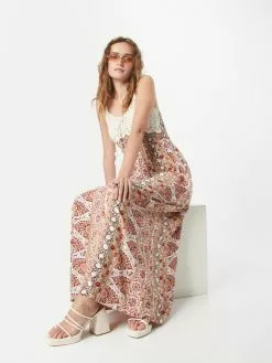 Hailys Sommerkleider Kleid Kaja Frauen Sand / Hellbeige 9 Hailys Sommerkleider Kleid Kaja Frauen Sand / Hellbeige -Günstiger Hailys-Shop ec1d09d7de5096d4ba7037f141c69f01