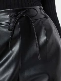 Titelseite -Günstiger Hailys-Shop ec95d59c71206f152ff60873ca8312c7